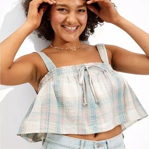 American Eagle Outfiters top NWT Size XL